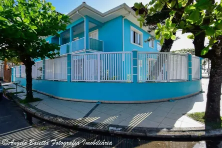 Sobrado com 5 Quartos à venda, 440m² no Bal Stella Maris, Peruíbe