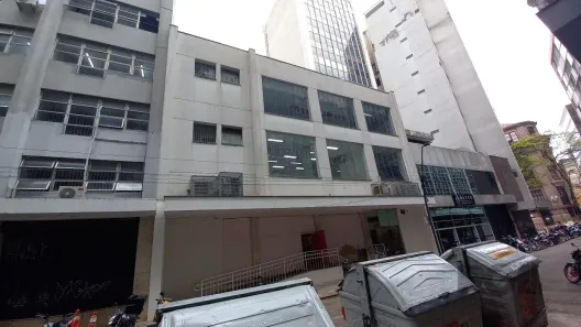 Prédio Comercial para alugar, 1305m² no Centro Histórico, Porto Alegre