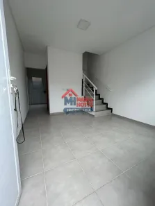 Casa de Condomínio com 2 Quartos à venda, 50m² no Ribeirópolis, Praia Grande