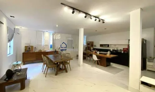 Casa com 3 Quartos à venda, 153m² no Lourdes, Belo Horizonte
