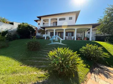 Casa com 4 Quartos à venda, 437m² no Parque São Quirino, Campinas