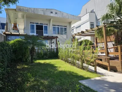Casa com 4 Quartos à venda, 200m² no Abraão, Florianópolis