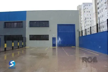 Galpão/Depósito/Armazém com 1 Quarto à venda, 747m² no Humaitá, Porto Alegre
