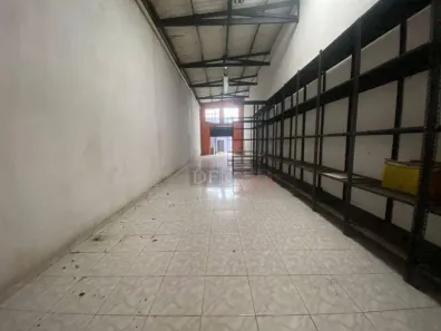 Imóvel Comercial com 3 Quartos para alugar, 250m² no Vila Ré, São Paulo