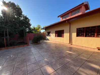 Casa com 4 Quartos à venda, 189m² no Vila São Pedro, Americana