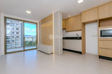 Apartamento com 2 Quartos para alugar, 67m² no São Vicente, Itajaí