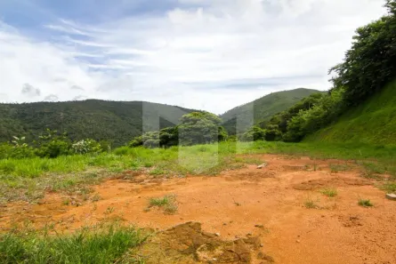 Lote/Terreno à venda, 6504m² no Itaipava, Petrópolis