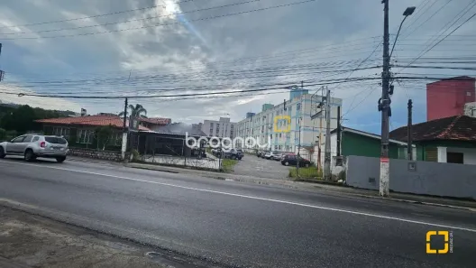 Lote/Terreno à venda, 1753m² no Praia Comprida, São José