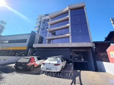 Sala Comercial para alugar, 220m² no Nossa Senhora de Lourdes, Caxias do Sul