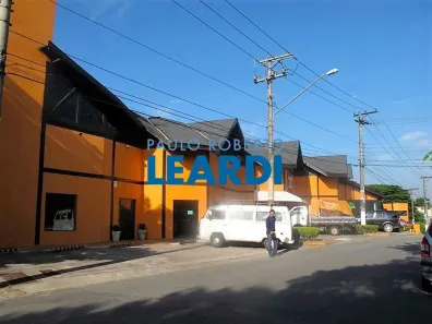 Ponto Comercial à venda, 1700m² no Jardim da Glória, Cotia