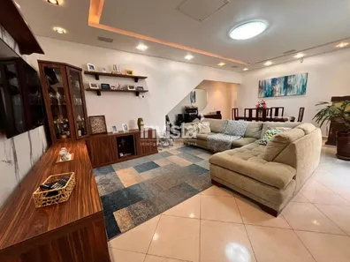 Casa com 3 Quartos à venda, 164m² no Embaré, Santos