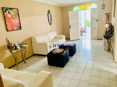 Casa com 5 Quartos à venda, 243m² no Parque Dois Irmãos, Fortaleza