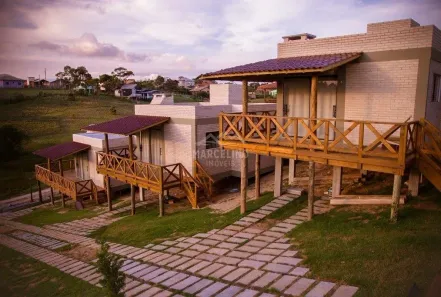Imóvel Comercial com 6 Quartos à venda, 450m² no , Imbituba