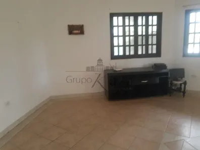 Fazenda/Sítio com 3 Quartos à venda, 400m² no Freitas, São José dos Campos
