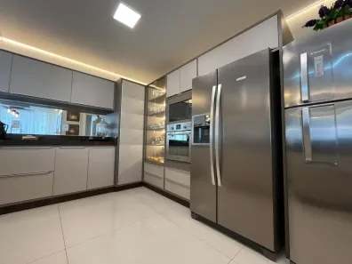 Apartamento com 4 Quartos à venda, 223m² no Meia Praia, Itapema