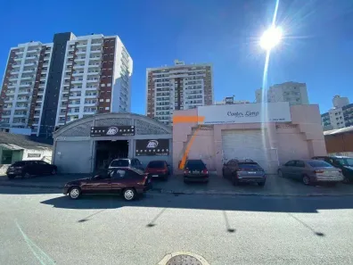 Galpão/Depósito/Armazém à venda, 1016m² no Barreiros, São José