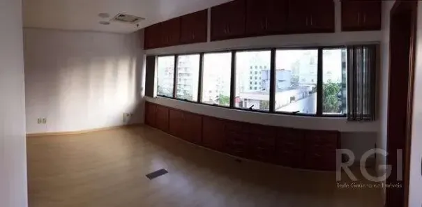 Sala Comercial com 1 Quarto à venda, 33m² no Moinhos de Vento, Porto Alegre