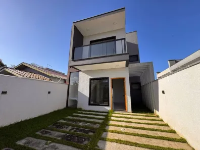 Sobrado com 3 Quartos à venda, 127m² no Barra do Saí, Itapoá