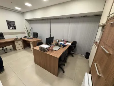 Sala Comercial à venda, 51m² no Loteamento Residencial e Comercial Bosque Flamboyant, Taubaté