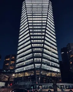 Sala Comercial para alugar, 1000m² no Itaim Bibi, São Paulo