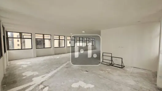 Sala Comercial para alugar, 250m² no Vila Olímpia, São Paulo