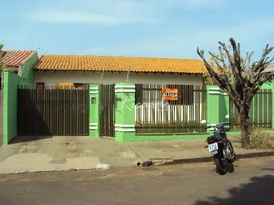 Casa com 2 Quartos à venda, 10m² no Jardim Baroneza, Arapongas