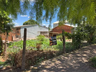 Lote/Terreno à venda, 180m² no Brazmadeira, Cascavel
