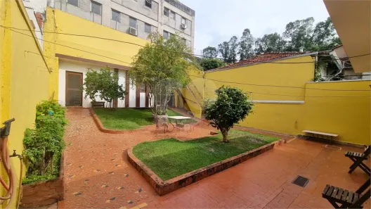 Casa com 3 Quartos à venda, 229m² no Vila Indiana, São Paulo