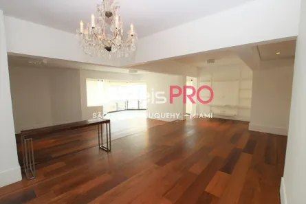 Apartamento com 3 Quartos para alugar, 156m² no Vila Uberabinha, São Paulo