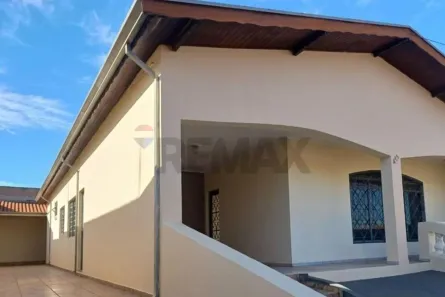 Casa com 3 Quartos à venda, 201m² no Loteamento Parque Itacolomy, Mogi Guaçu