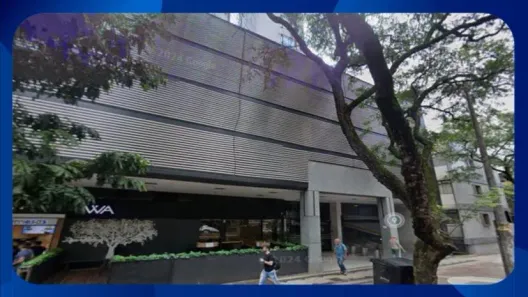 Sala Comercial com 1 Quarto à venda, 43m² no Savassi, Belo Horizonte
