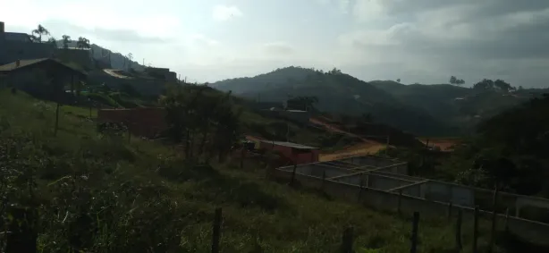 Lote/Terreno à venda, 1000m² no Centro, Igaratá