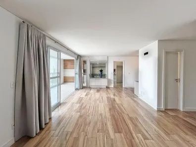 Apartamento com 3 Quartos à venda, 145m² no Centro, Joinville
