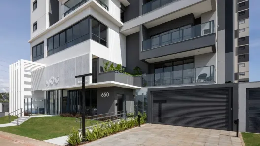 Apartamento com 3 Quartos para venda ou aluguel, 182m² no Gleba Fazenda Palhano, Londrina