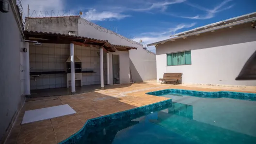 Casa com 3 Quartos para alugar, 180m² no Jardim Sônia Maria, Goiânia