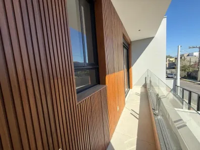 Sobrado com 3 Quartos à venda, 184m² no Saguaçu, Joinville