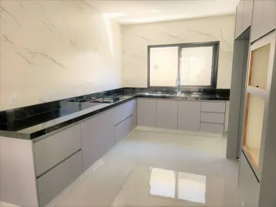 Casa de Condomínio com 4 Quartos para alugar, 240m² no Fazenda Vau das Pombas, Goiânia