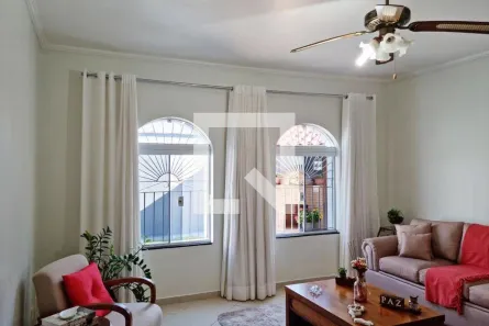 Casa com 3 Quartos à venda, 250m² no Jardim Nova Europa, Campinas