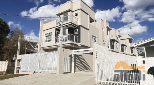 Sobrado com 3 Quartos à venda, 110m² no Boqueirão, Curitiba