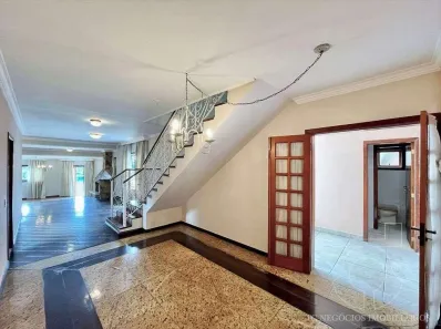 Casa de Condomínio com 4 Quartos à venda, 478m² no Terras do Madeira, Carapicuíba