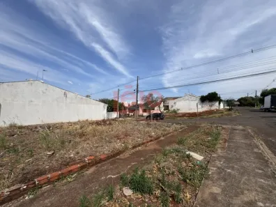Lote/Terreno à venda, 212m² no Jardim Império do Sol, Maringá