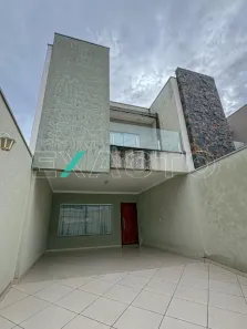 Sobrado com 3 Quartos para alugar, 124m² no Parque Jambeiro, Campinas