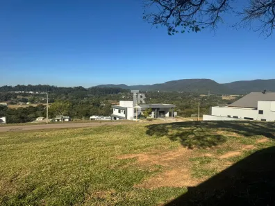 Lote/Terreno à venda, 868m² no Medeiros, Jundiaí