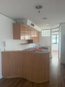 Sala Comercial para alugar, 120m² no Liberdade, São Paulo