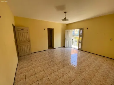 Casa com 3 Quartos para alugar, 120m² no Presidente Kennedy, Fortaleza