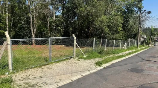 Lote/Terreno à venda, 860m² no Cachoeira, Curitiba