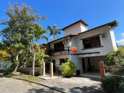 Casa de Condomínio com 4 Quartos à venda, 300m² no Largo da Batalha, Niterói