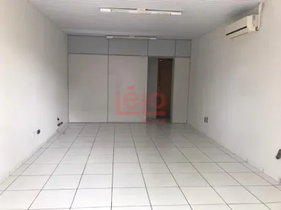 Sala Comercial para alugar, 30m² no Zona 03, Maringá