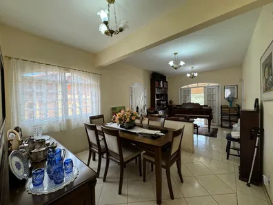 Casa com 3 Quartos à venda, 296m² no Solar Dos Lagos, São Lourenço