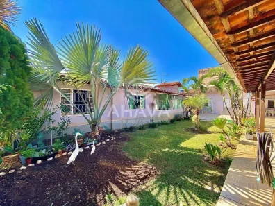 Casa com 3 Quartos à venda, 360m² no São João Batista (Venda Nova), Belo Horizonte